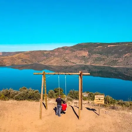Horta da Vilariça House Hébergement de vacances